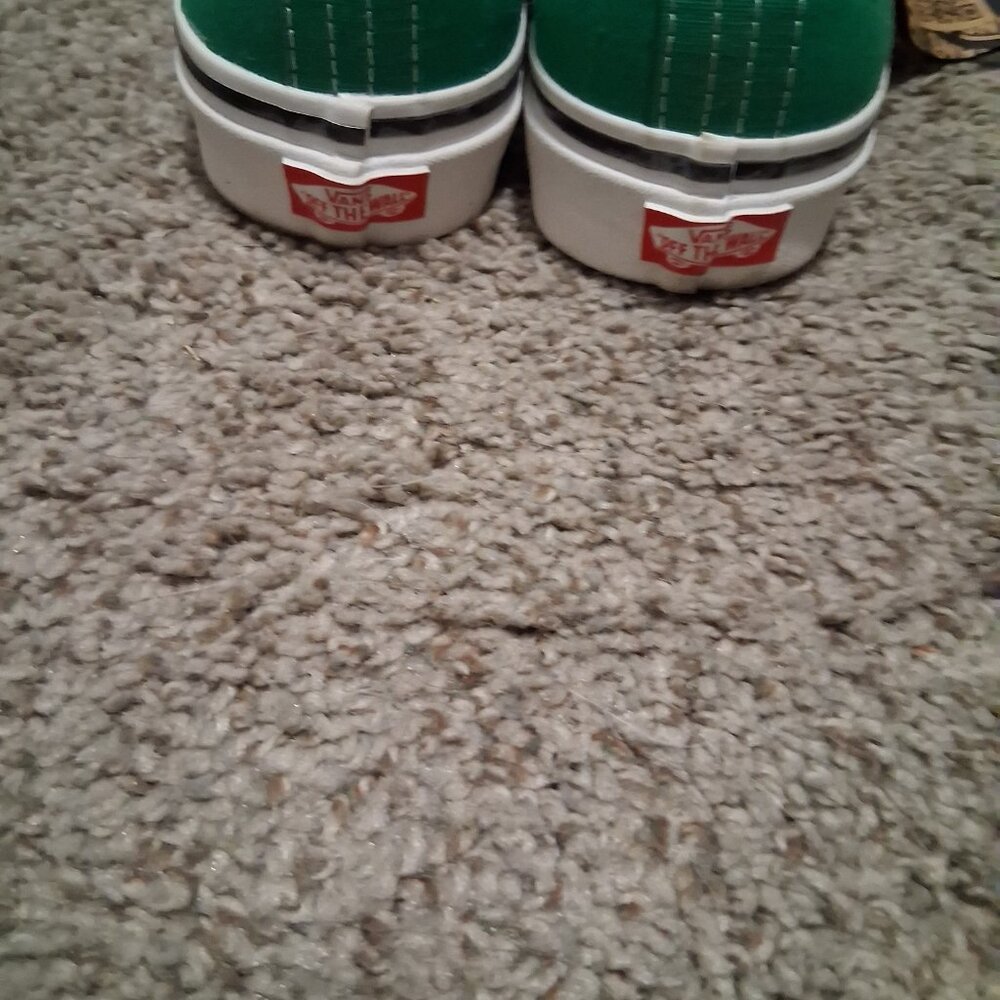 Vans - Picture 4 of 5